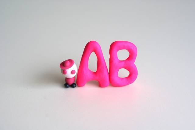 血液型診断 Ab型男子の恋愛傾向と脈ありサインはこれ Antenna アンテナ