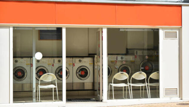 ケチると逆にお金がかかる コインランドリーでの毛布の洗濯には注意 Antenna アンテナ