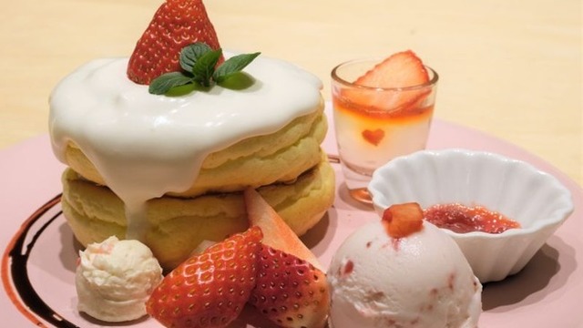 原宿 明治神宮前 レインボーパンケーキ Rainbow Pancake かぼちゃのパンケーキ Antenna アンテナ