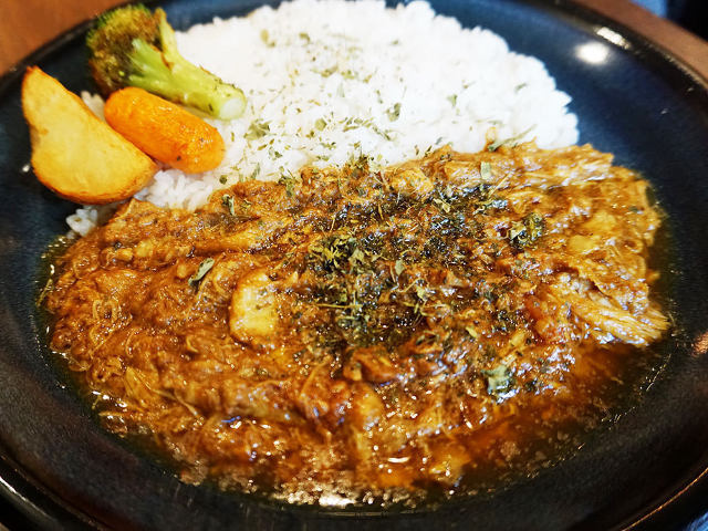 札幌スパイスカレーの名店 エイトカリー が東京 下北沢に上陸 個性派カレー3種を実食レポート Antenna アンテナ