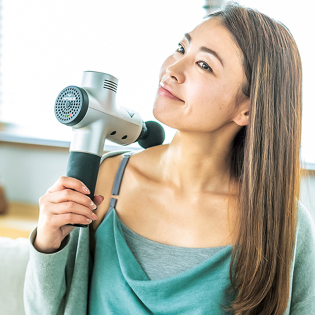 筋膜リリースで女性らしい体型へ アスリート愛用 ハイパーボルト で当てるだけダイエット Antenna アンテナ