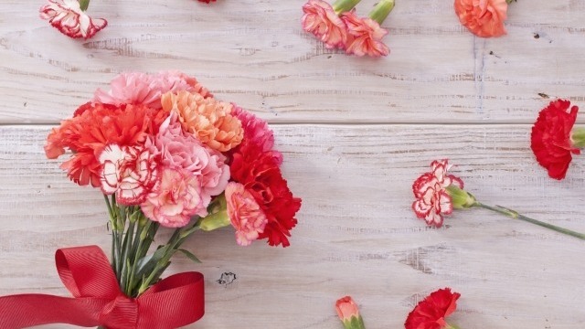 花の買い方q A 1輪だけ買ってもいいの ブーケの注文の仕方は 疑問を花屋で聞いてみた Antenna アンテナ