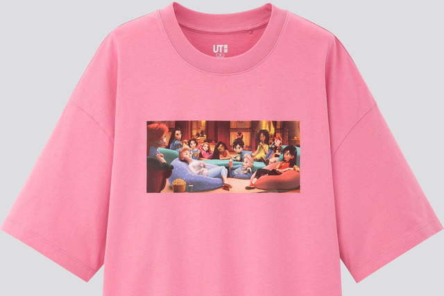 ユニクロutからディズニー プリンセス ヴィランズ の新作tシャツ 映画の名シーンも再現 Antenna アンテナ