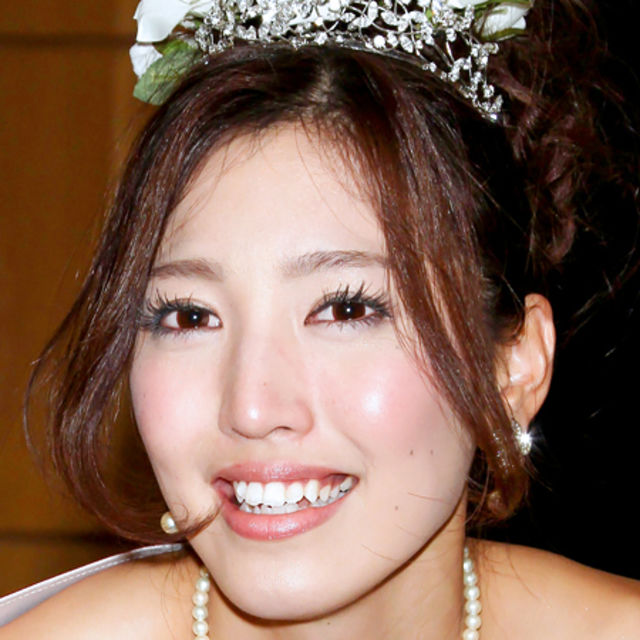 フジを支える小澤陽子のgカップ 人気女子アナ食べごろバストの艶 4 Antenna アンテナ