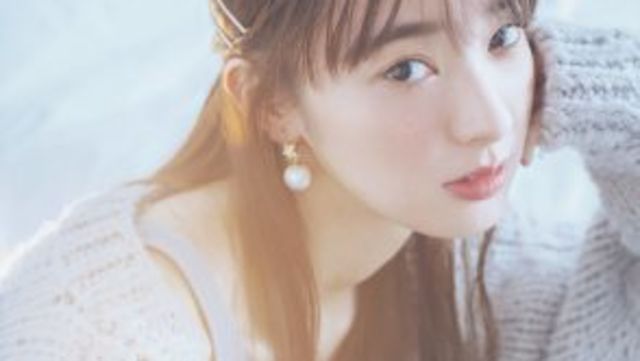 ロングヘアの簡単まとめ髪アレンジ10選 アップ ハーフアップ 前髪なし ストレートの誰でも簡単ヘア Antenna アンテナ ロングヘアの簡単まとめ髪アレンジ10選 アップ ハーフアップ 前髪なし ストレートの誰でも簡単ヘア Antenna アンテナ
