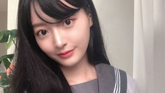 エルフの女王 アルビノのモデル ナスチャの神秘的な魅力 Antenna アンテナ