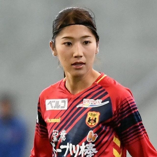 その姿が一番素敵 カッコいい 仲田歩夢が投稿したユニ姿のバックショットにファン興奮 Antenna アンテナ