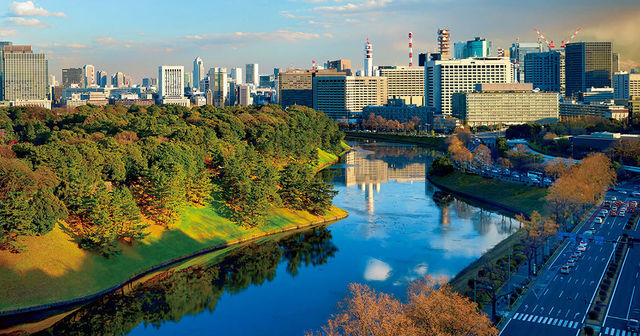 ふるさとの絶景 東京都 日本美 を象徴する 皇居と丸の内の風景 Antenna アンテナ