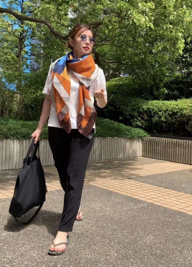 Tシャツと黒パンで どう垢抜ける 垢抜けシンプルファッション 2 Antenna アンテナ