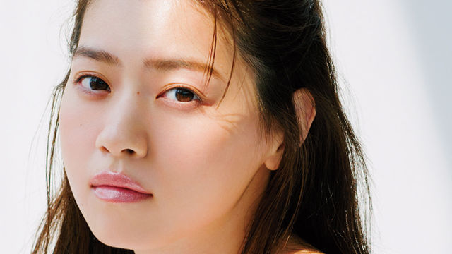 西野七瀬の ２ メイク ヌーディなベージュリップで透明感ましまし Antenna アンテナ