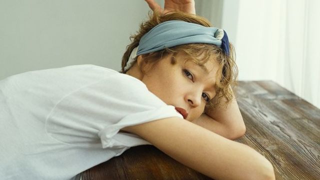 モデルや女優も使ってる 人気ヘアスタイリスト監修のヘアバンド Antenna アンテナ