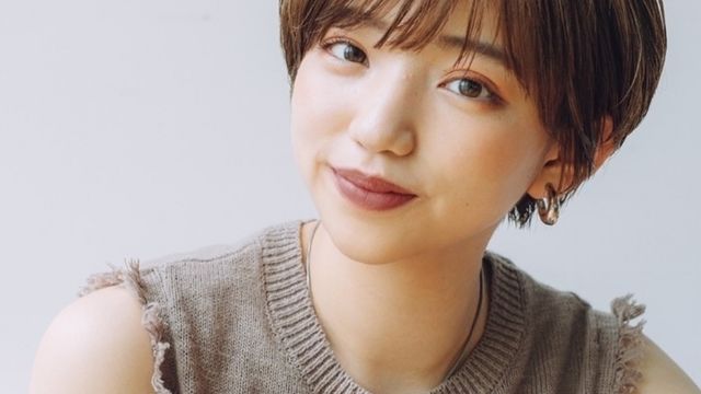 代 30代向き 圧倒的美シルエット 横顔に見惚れる女っぽカジュアルショートヘア Antenna アンテナ