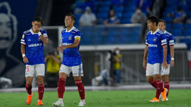 超攻撃スタイルの激突…横浜FMは逆転負けで5戦ぶり黒星(20枚 ...