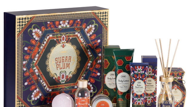 Sabonの年クリスマスコフレ ボディケア くるみ割り人形 着想のスクラブやボディクリーム Antenna アンテナ