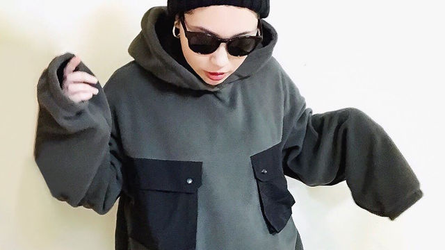 パーカーのフードなしの名前なんて言う 呼び方やおすすめ商品をご紹介 Antenna アンテナ