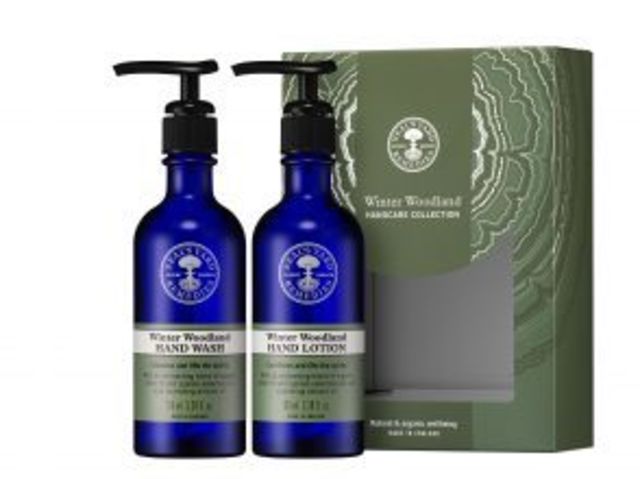 クリスマスコフレ 健やかな美しさを届けるニールズヤードのホリデー限定ギフト Antenna アンテナ