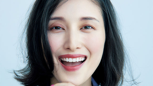 橋本マナミさんもロングからボブへ くびれボブ で短くても色っぽヘア Antenna アンテナ