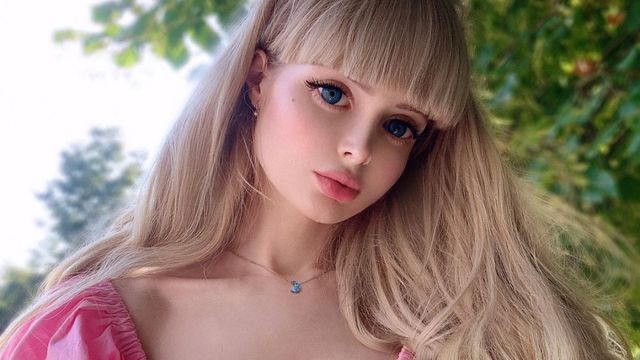 整形なし 本人談 リアル バービー人形と称されるロシア美女 Antenna アンテナ