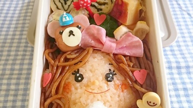 女の子の顔おにぎり弁当 Antenna アンテナ