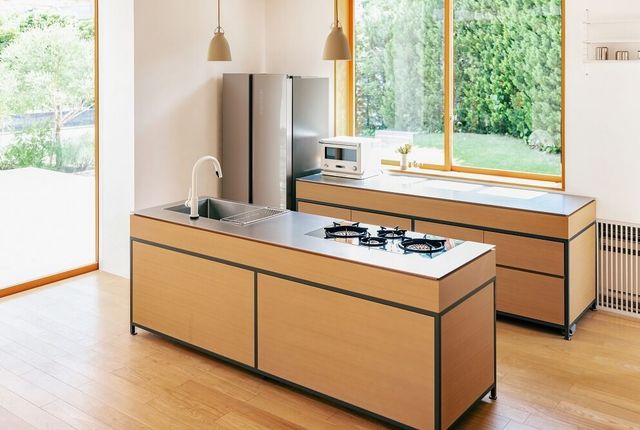 リフォームでキッチンの場所を移動するには 費用相場とメリットデメリット Antenna アンテナ