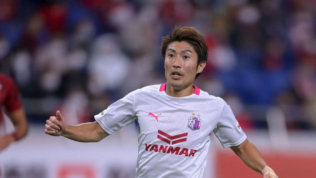 まさにジーニアス 柿谷が6年ぶり月間ベストゴール J2は俊輔 黄金の左足弾 J3は北九州の20歳高橋大悟 Antenna アンテナ