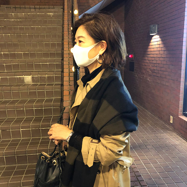 マスク着用時のメイクやアクセサリー選びで気を付けていること 後編 教えて エディター三尋木奈保さん 07 Antenna アンテナ