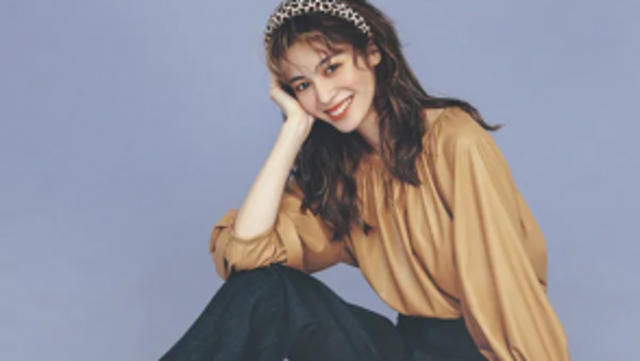 冬の帽子コーデ16選 バケハ キャスケット ベレー帽などアイテム別の合わせ方 Antenna アンテナ