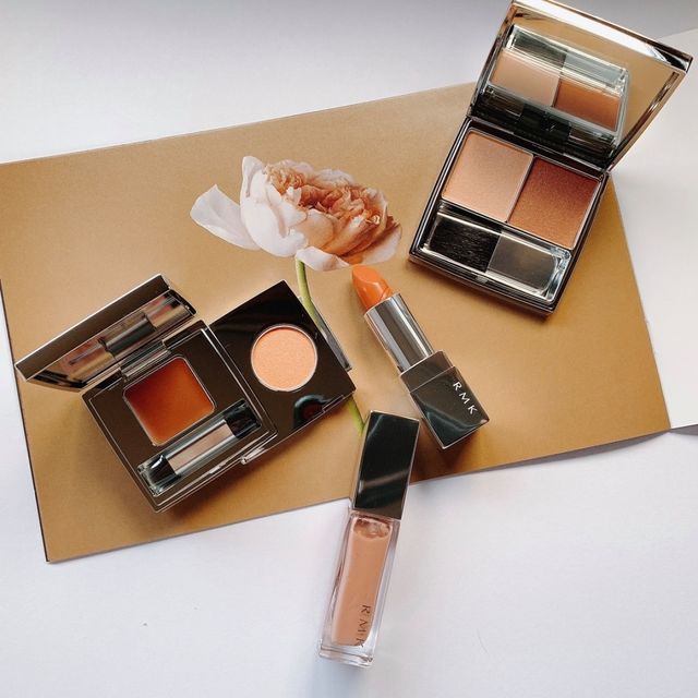 春コスメ21 Rmkから 春メイクの主役にぴったりのアイシャドウやリップが登場 スウォッチつきでご紹介 Antenna アンテナ