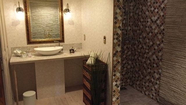 ニトリ 無印 100均で作る 洗濯機上のおしゃれ収納アイデア Antenna アンテナ