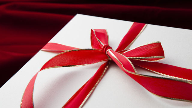 友達以上恋人未満の男性へのクリスマスプレゼントの選び方のポイントとは Antenna アンテナ