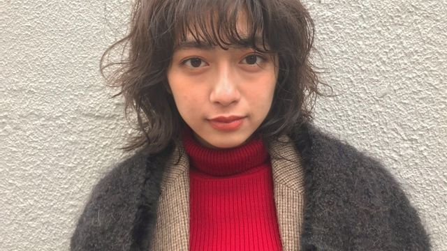 本田翼がウルフカットにした理由とは シンプルな洋服もお洒落にキマる Antenna アンテナ