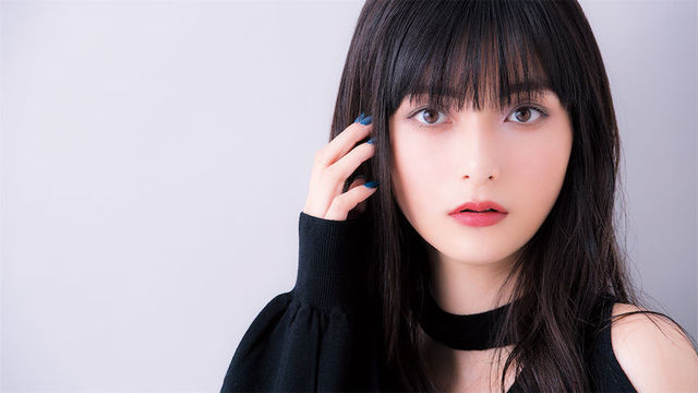 何色のマスクなら アイメイク強め にぴったり クール美人になれるメイク術 Antenna アンテナ 何色のマスクなら アイメイク強め にぴったり クール美人になれるメイク術 Antenna アンテナ