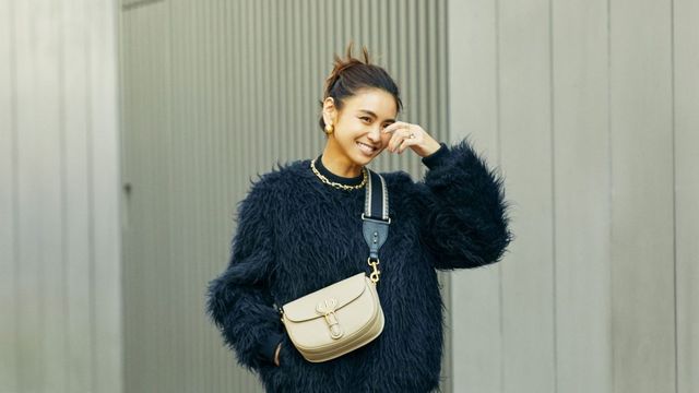 滝沢眞規子さん マックスマーラ の私服 新作バッグ最新版 Antenna アンテナ