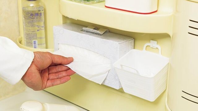 洗面所の収納 棚 隙間 Diyなどを活用して狭い 収納場所がないなどお悩みを解決 無印 100均など収納グッズも Antenna アンテナ
