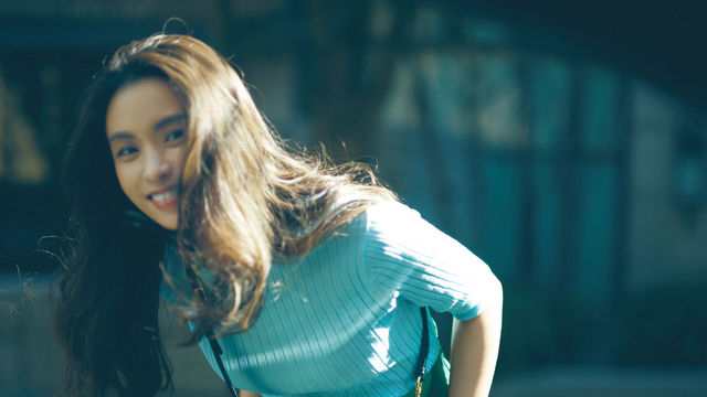 滝沢眞規子さん私物diorで春コーデ オブリーク柄が愛される理由がわかります Antenna アンテナ