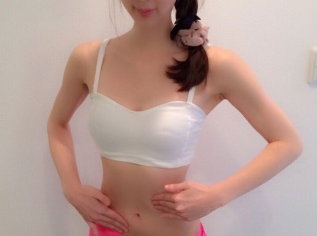 お腹を揉むと痩せた キレイ痩せできる 腸もみダイエット 5選 Antenna アンテナ