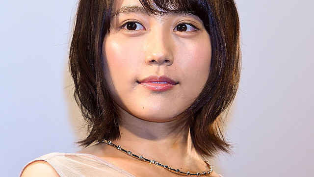 おでこを隠す女性芸能人たち きゃりーが パンチラぐらい恥ずかしい デコ出し写真も Antenna アンテナ