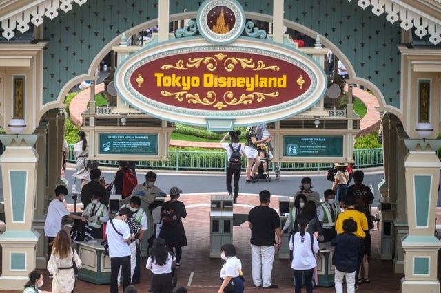 東京ディズニーランドが Ladies And Gentlemen Boys And Girls の園内アナウンスを廃止 Antenna アンテナ 東京ディズニーランドが Ladies And Gentlemen Boys And Girls の園内アナウンスを廃止 Antenna アンテナ