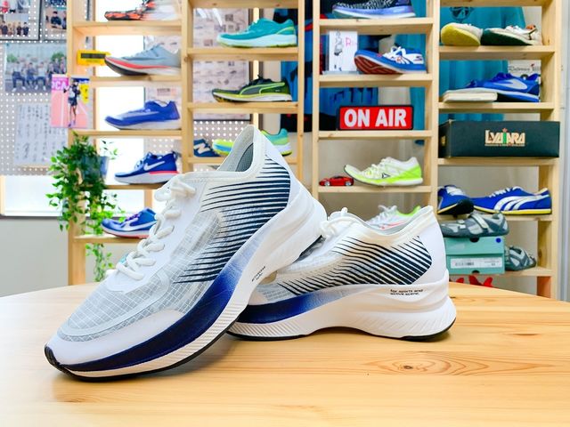 ドン キホーテ 規格外の厚底シューズ Activegear Foul Run をレビュー Antenna アンテナ