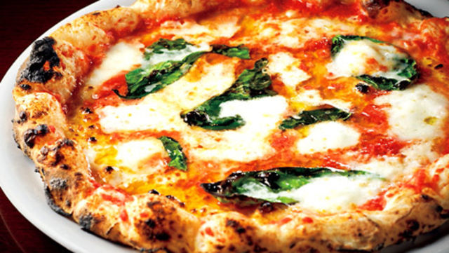 池袋西口の Pizza Borsa ボルサ 本格窯焼きピッツァ専門店の平日ランチがお得すぎる Antenna アンテナ