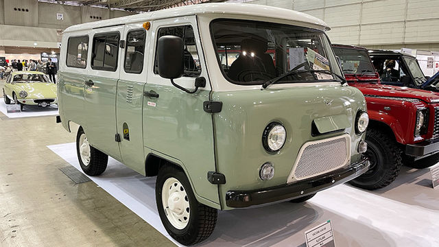 これが21年の新車だと 大人気のロシア車 Uaz って知ってる Antenna アンテナ