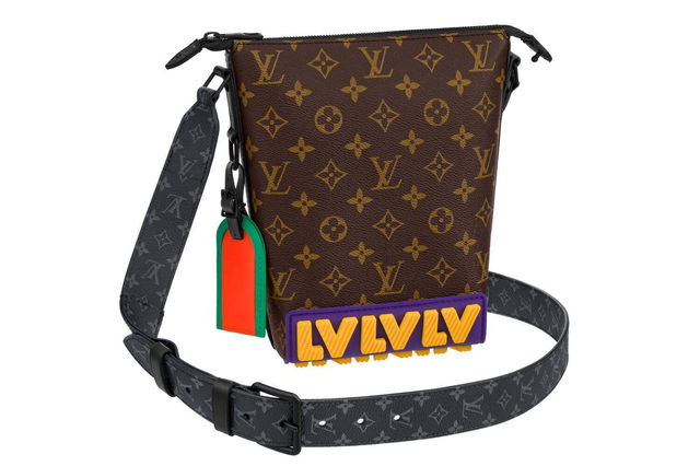 ルイ ヴィトンのメンズ新作 ラバーの Lvイニシャル を配したモノグラム キャンバスのバッグなど Antenna アンテナ