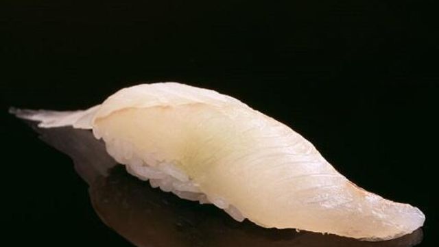 意外と知らない！寿司ネタの「えんがわ」ってなんの魚？  antenna 