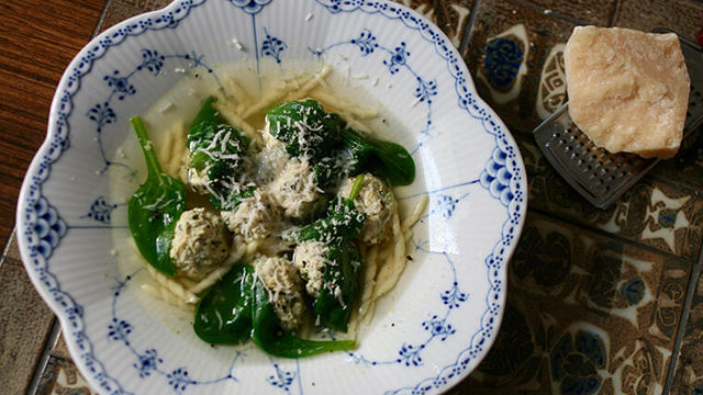 辻 仁成の パリ スープ 第十八回 ボルシチ Antenna アンテナ