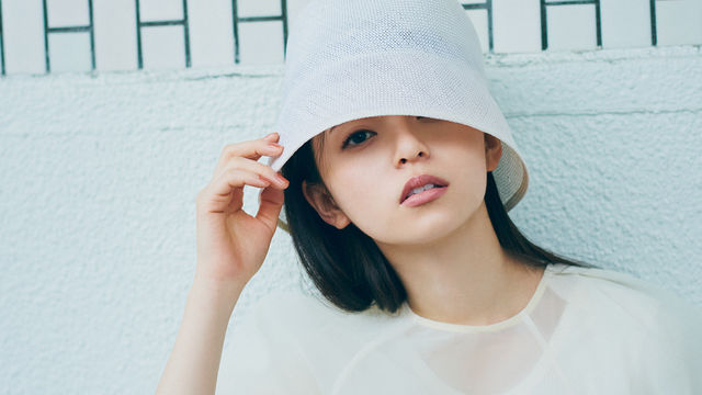 乃木坂46 齋藤飛鳥の2 Her クールに着る 可愛く着る 夏の オールホワイト Antenna アンテナ 乃木坂46 齋藤飛鳥の2 Her クールに着る 可愛く着る 夏の オールホワイト Antenna アンテナ