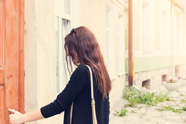 恋人と別れるべきか迷う 後悔しないためには 彼氏とのつまづき を大切に Antenna アンテナ