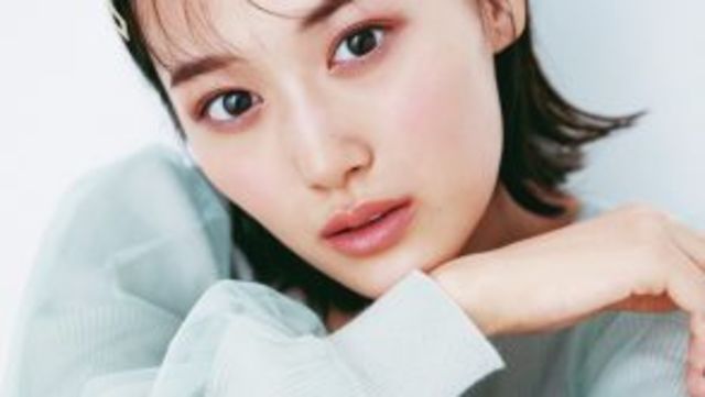 アシメ ボブスタイル 長めも短めもアシメ前髪がおしゃれ ショートボブ 前下がり ミディアムのアシメボブまとめ Antenna アンテナ