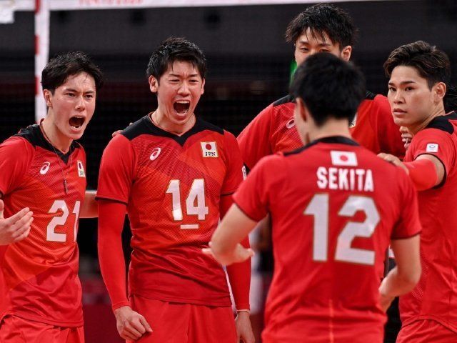 全日本男子バレー石川・高橋・西田選手直筆サインボール