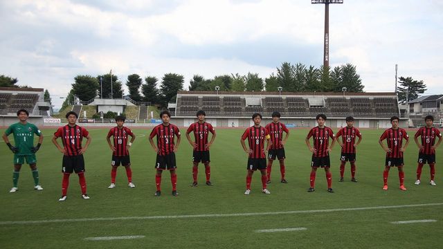 札幌u 18の10番mf佐藤が 裏街道 から決勝点を演出 7枚 Antenna アンテナ