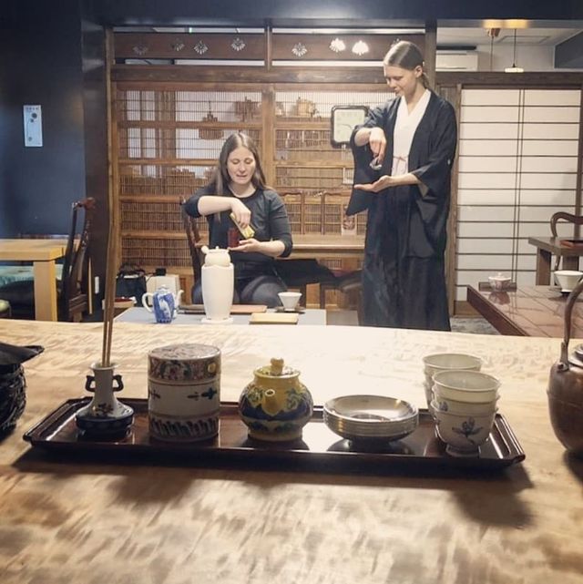 京都の町家ホテルYANAGI！施設内で茶道体験開始！  antenna*[アンテナ]